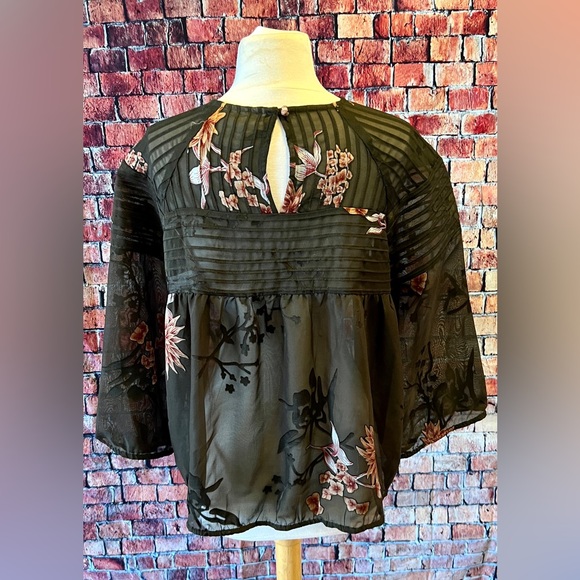 Vintage~ “One Fine Day” size Large Olive Green Sheer Blouse ~ PERFECT 4 Season - Picture 2 of 5